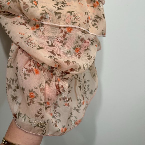 Rumors Pink Floral Top - Picture 3 of 4